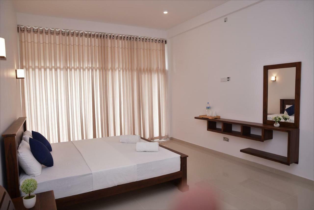 The Ritz Hikkaduwa Hotel Exterior photo